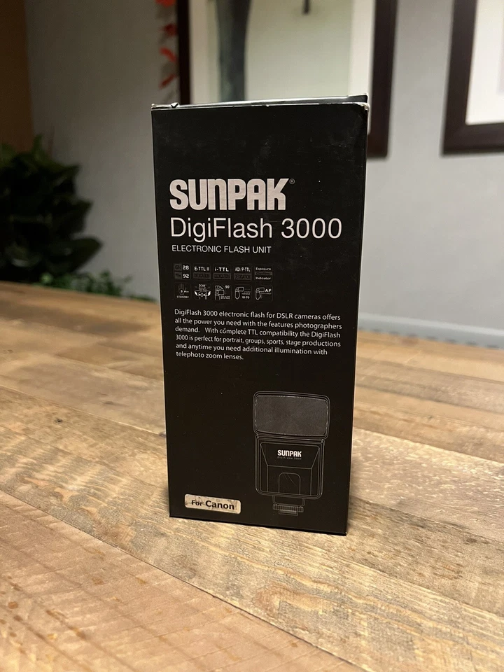 Camera Flash Sunpak Digiflash 3000 For Canon - Image 2 of 4