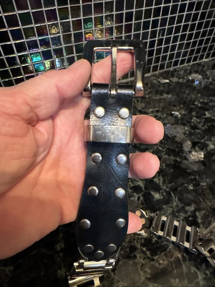 De colección Cinturón Tachonado Cuero Negro Imitación Bala Shell Punk Rock Grunge Emo Gótico Talla M Foto 2 de 4