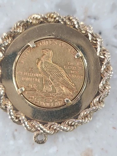 1928 Liberty Indian Head 2.50 Gold Coin Pendant. gold.Very highly souhgt out .