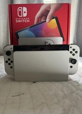 Nintendo Switch OLED Model HEG-001 Handheld Console - 128GB - White/with Box
