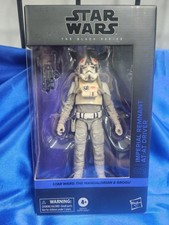 STAR WARS BLACK SERIES IMPERIAL REMNANT AT-AT DRIVER MANDALORIAN & GROGU  02