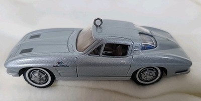 Hallmark Keepsake Ornament 1963 Corvette Sting Ray Coupe Collectors Series 2003
