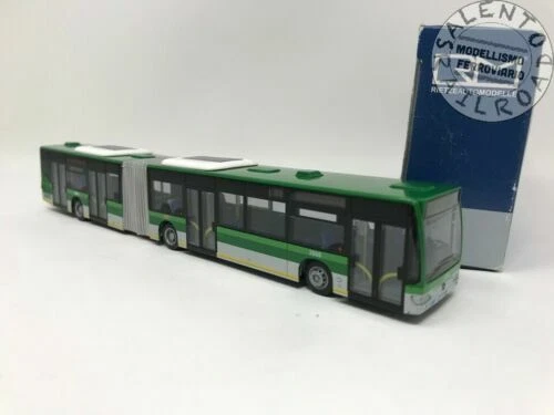 Personaggi e figure in metallo bianco per modellismo ferroviario scala H0