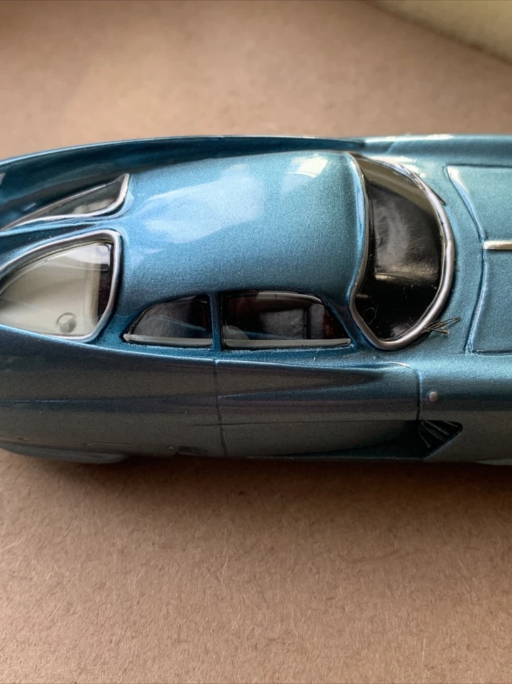 ALFA ROMEO BAT 7 1954 1/43 METAL BLANCO MODELO DE COCHE CONSTRUIDO A MANO POR SMTS Foto 4 de 4