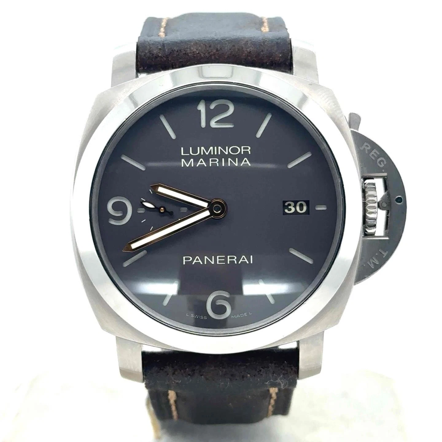 Panerai — Panerai Luminor Marina 1950 3 Days Automatic 44mm Titanium Men's Watch PAM00351