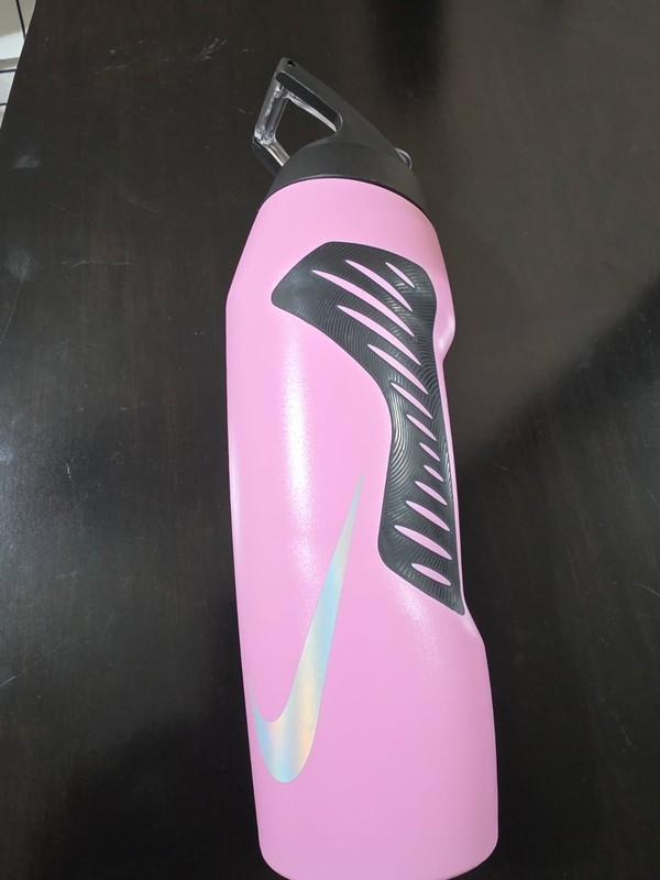 Nike pink water bottle 