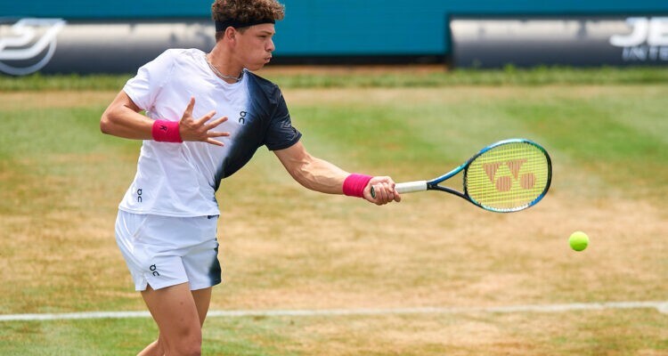 On Court Tank Mサイズ　BLACKWHITE シェルトン　テニス On Court Tank Mサイズ シェルトン着用 Buy On Court Tank Top