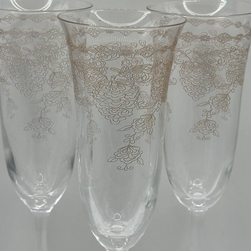 Set di 3 bicchieri scanalati vintage oro rosa accentati old country rosa - Foto 2 di 23