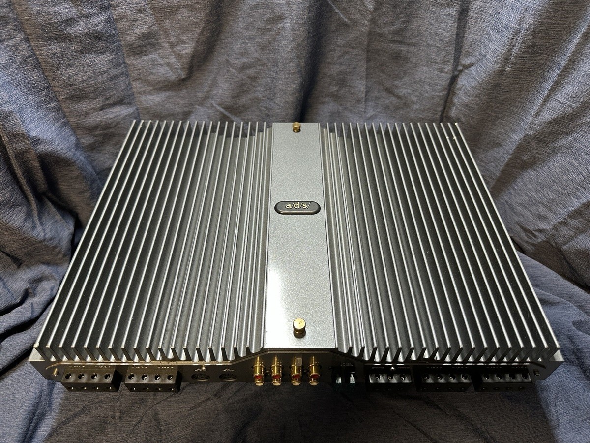 a/d/s/ # 850MX Power Plate 400W 8 Channel Amplifier Crossover Made