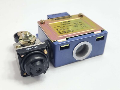 TELEMECANIQUE ZCK-M1 XCK-M LIMIT SWITCH WITH ROLLER LEVER ZCK-D15