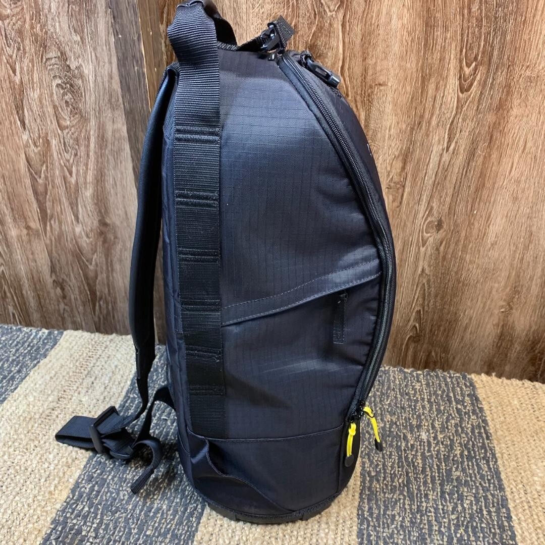 その他 Nikon CL-L3 NIKON Lens Case Bag Poach CL-L3 Black Diameter 9 inch and