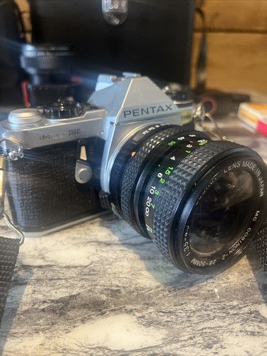 Pentax ME Super Spiegelreflexkamera & SMC Pentax-m Objektiv 50 mm Cosina 80–200 mm + Extras - Bild 17 von 24