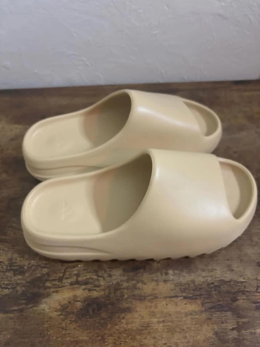 Scivoli Adidas Yeezy Desert Sand Uomo Taglia 10