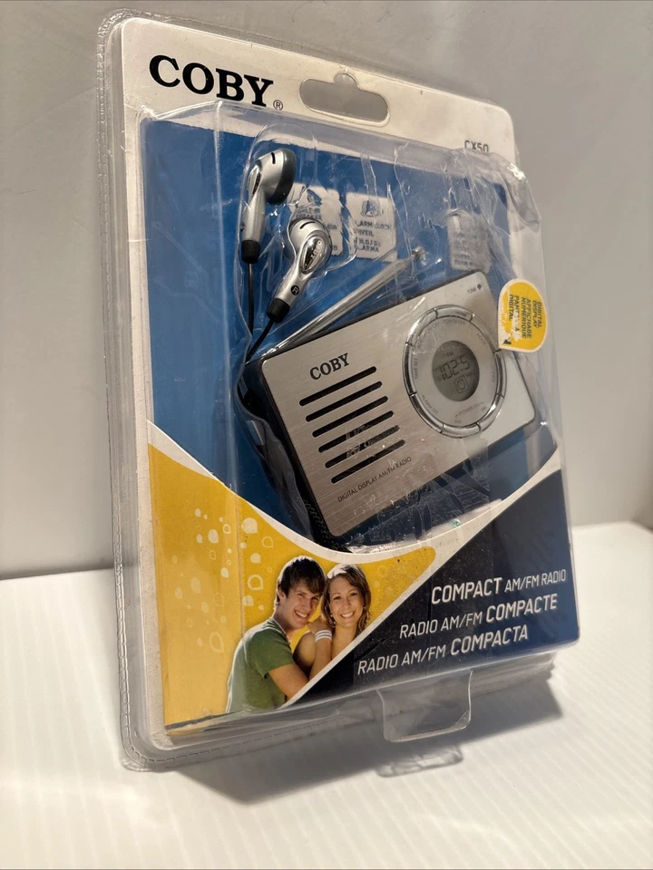 COBY COMPACT AM/FM RADIO CX50  (74) - Image 3 of 4