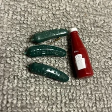 Heinz Pickle Pin Lot 3 Total And Heinz Ketchup Bottle Pin Pittsburgh Steelers