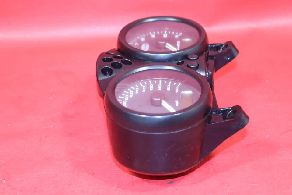 2005 DUCATI MONSTER 620 DARK GAUGES METER SPEEDOMETER TACHOMETER SPEEDO TACH 30k - Image 4 of 4