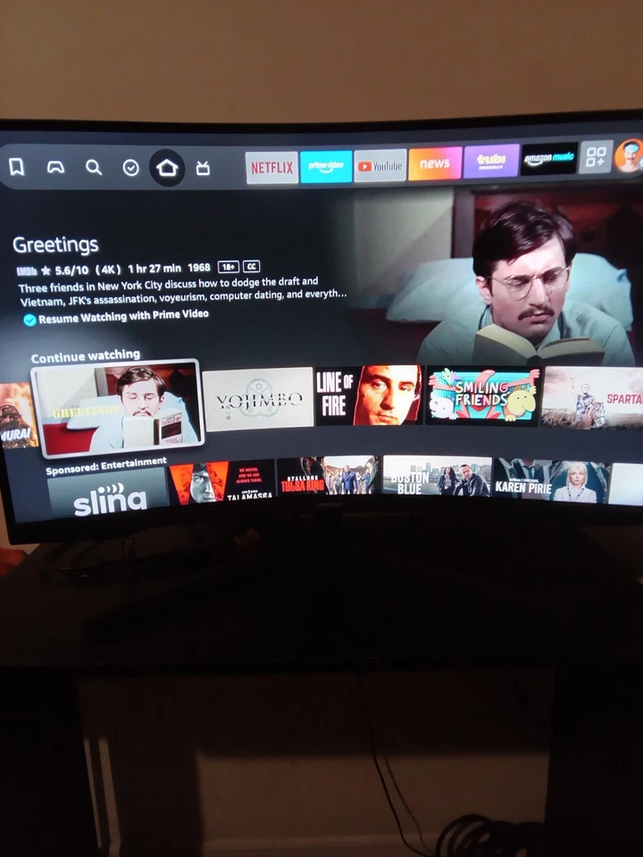 Monitor curvo ultra ancho para juegos Samsung Odyssey G5 32" Foto 2 de 2