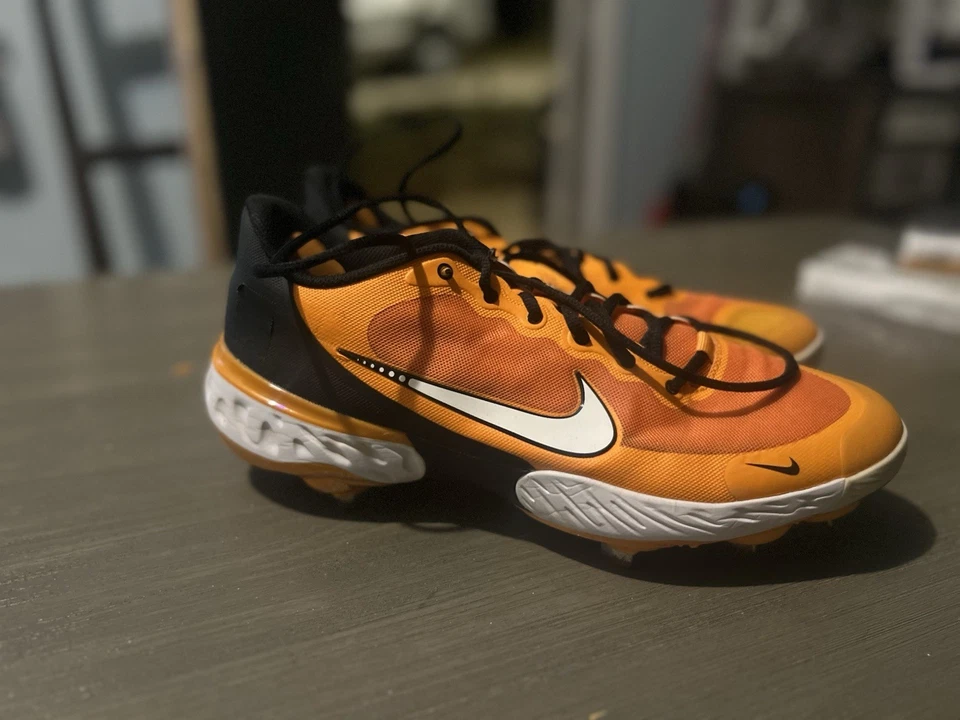 Nike Metal Baseball Cleats Size 12.5 Oklahoma State Cowboys Baseball Team Issue - Image 3 of 3