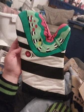BeetleJuice Oven mitt Sandworm