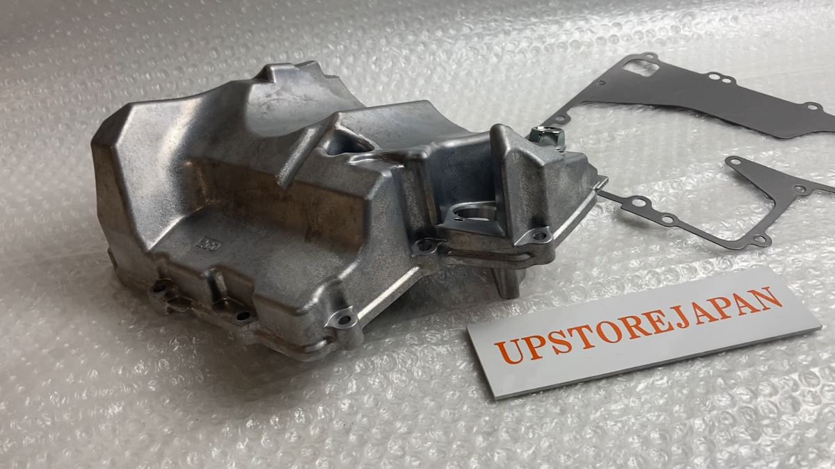 YAMAHA YZF-R6 YZFR6 GENUINE OIL PAN W/ GASKET STRAINER COVER 2C0