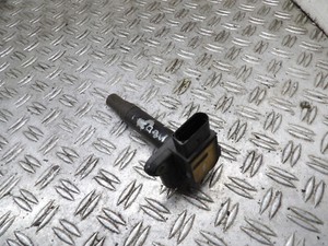 Audi A8 D2 Zündspule 06B905115 4.2 Bj.2000 (1)