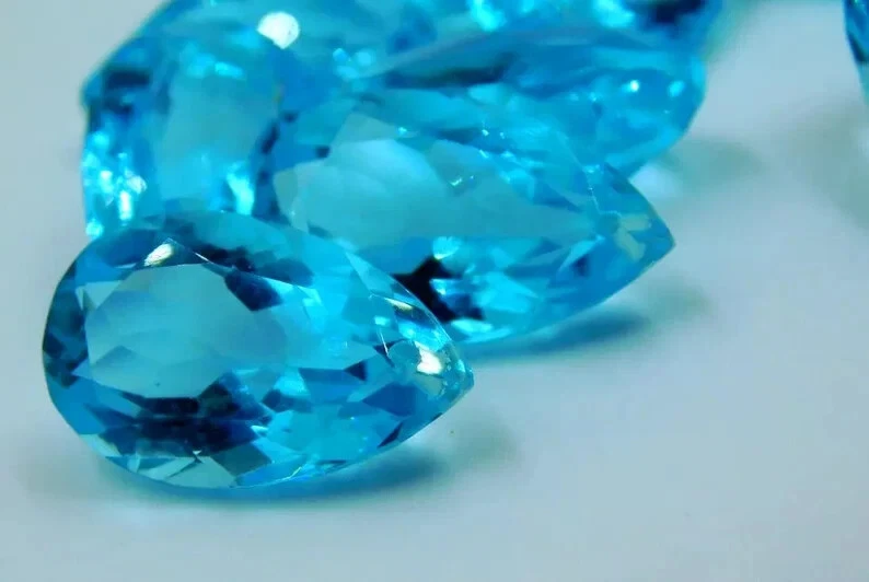 2 Piezas Cuentas Sueltas Piedra Corte Pera Facetada Hidro Topacio Azul Cielo 28x18MM Foto 3 de 4