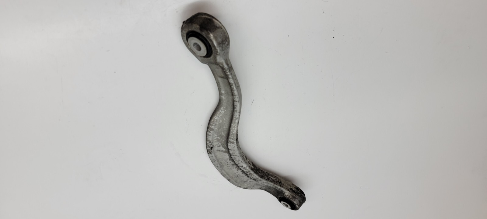 LAMBORGHINI URUS REAR LEFT UPPER WISHBONE CONTROL ARM OEM 4M0505371 4M0505397P