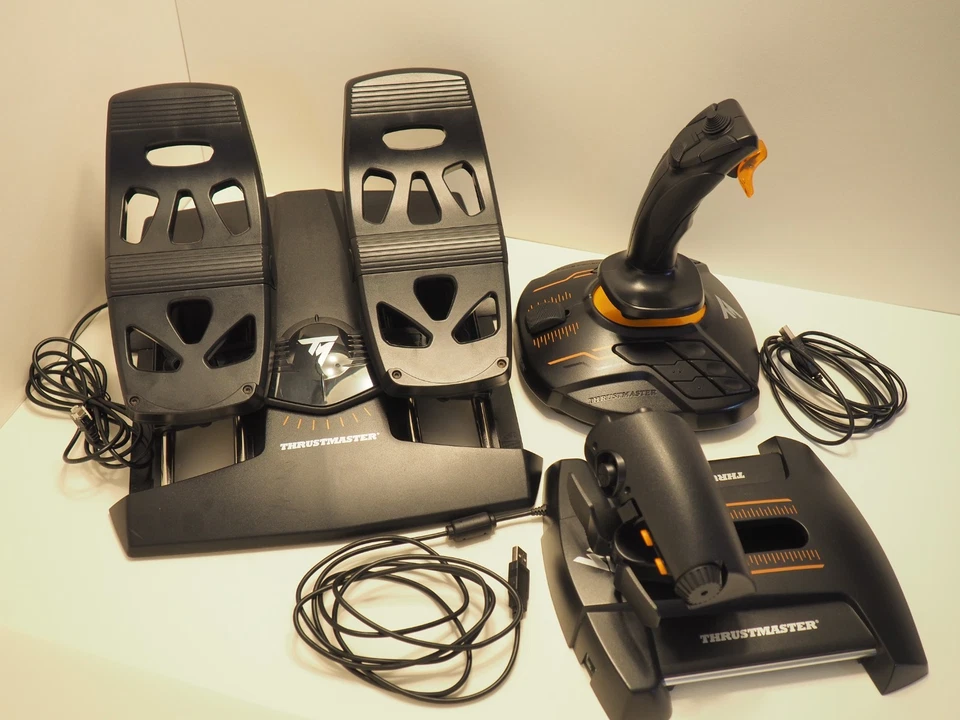 Thrustmaster T.16000M FCS Flight Pack, HOTAS, joystick and Throttle and pedals - Image 2 of 4