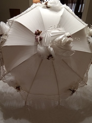 Elegant Handmade 30"  Vintage  Lace Linen Parasol Bridal Shower Decoration