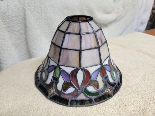 Vintage Tiffany Style Stained Glass Shade 8 1/2"