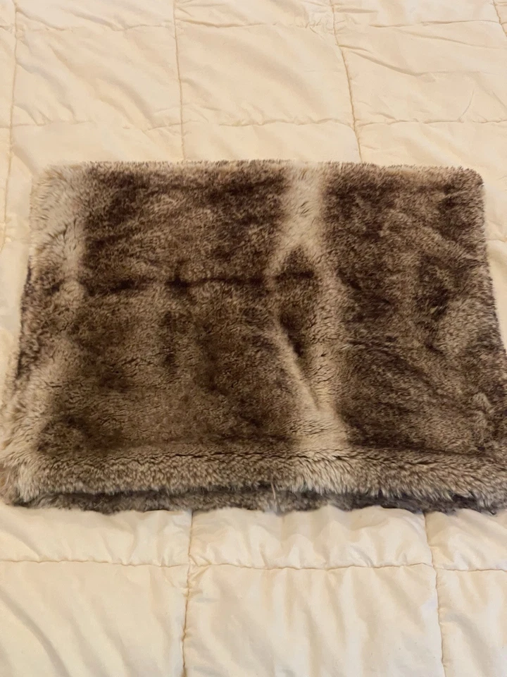 Pottery Barn Large Faux Fur Pillow Sham Cover 18"x18” Brown Taupe Zip Single - Image 2 of 4