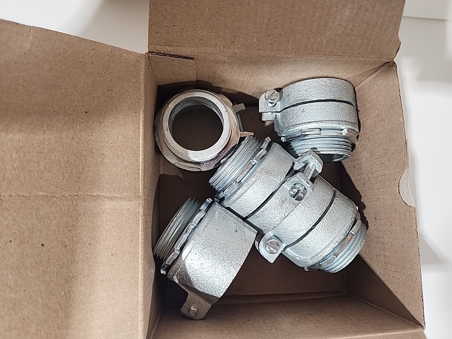 Emerson Appleton 7484 Qty: 5 Size 1  1/4"