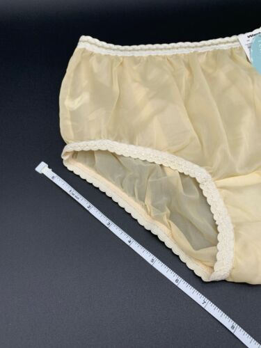 Vtg Warners Pure Luxury Sheer Silky NOS Gusset Nylon Granny Panties Sz 10 - Picture 13 of 13