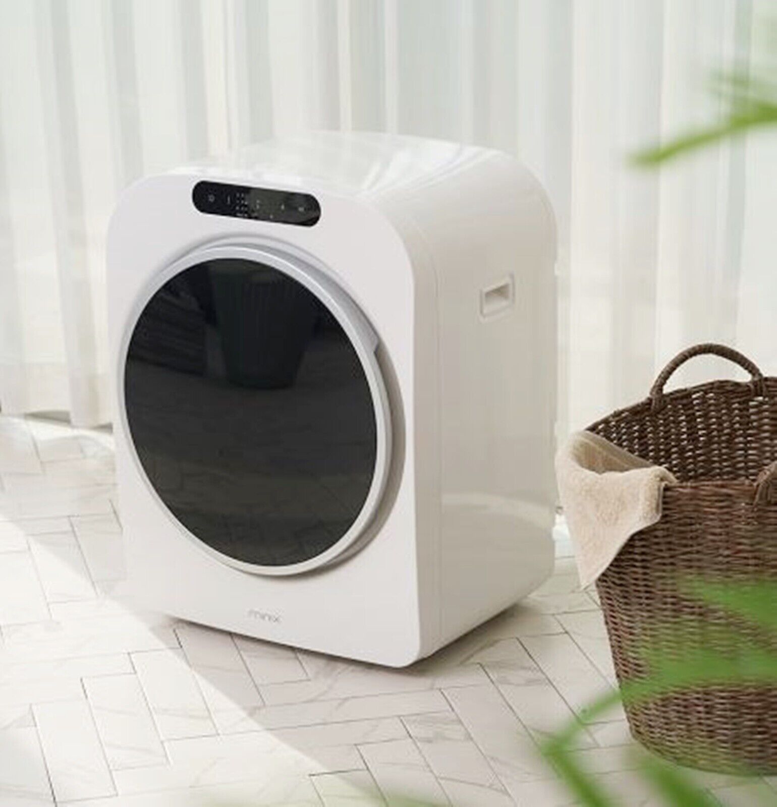 MINIX 4-in-1 Premium Mini Dryer Machine Self-install Small Laundry - 220V  /60Hz