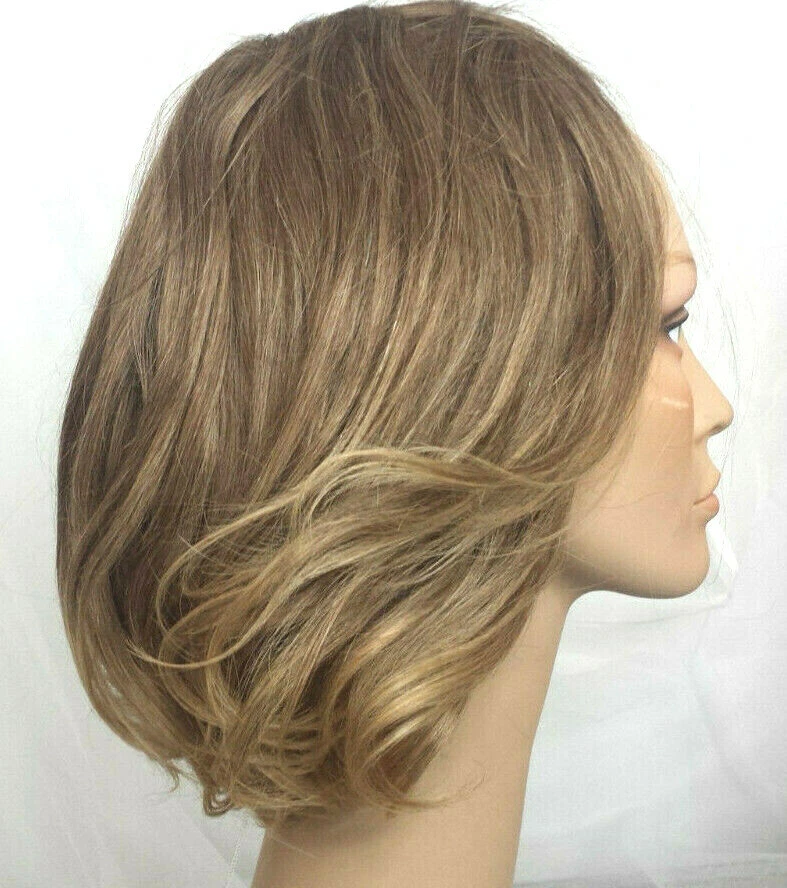 Peluca de cabello humano Revlon Analisa 6611 mono color superior: rubio ceniza oscuro Foto 4 de 4