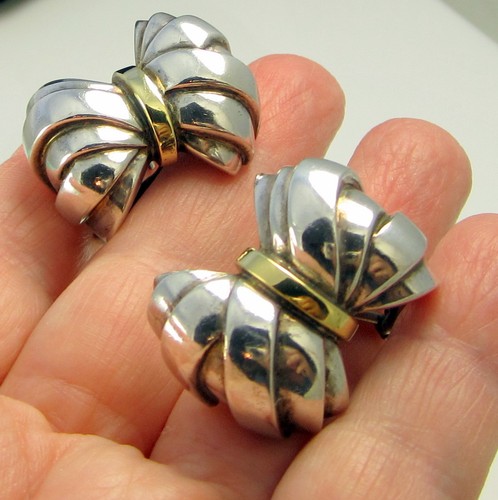 Estate Tiffany & Co Rare Huge Sterling Silver Yellow Gold Bow Pierced Earrings - Picture 5 of 5