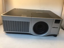 Infocus IN5104 Projector, LAMP HOURS: 1,613 WORKING See description