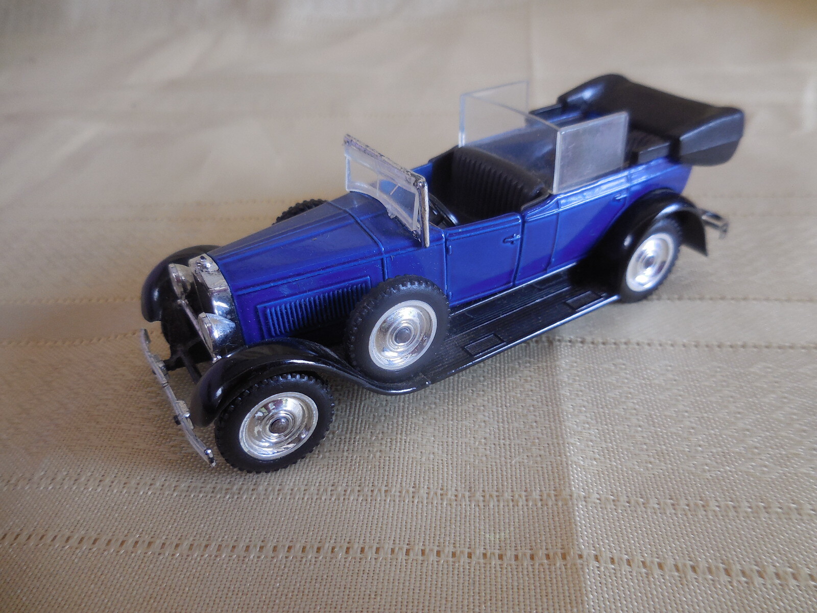 1929 Fiat 525 N -Blue  1/43 Scale Model Car  by Solido  made France