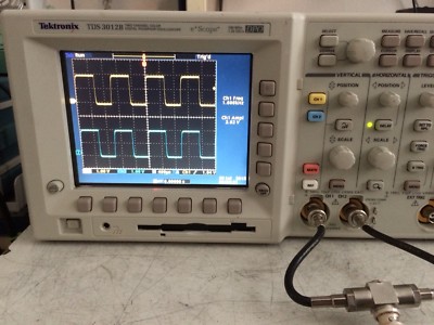 Tektronix TDS3012B 100MHz 2 Channels Digital Oscilloscope