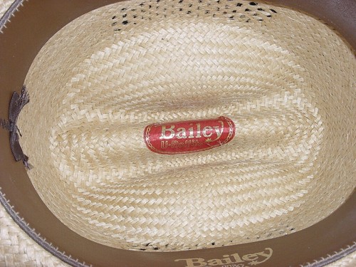 BAILEY U ROLLIT WESTERN RODEO HAT MEASURES 7 1/8 or 22 1/4 MEASUREMENT - Picture 5 of 7