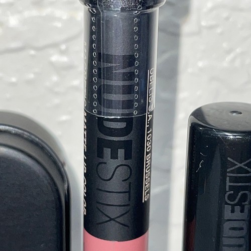 Nudestix Intense Matte Lip + Cheek Pencil - Shade: CAPRI - NEW In Tin Box - Picture 4 of 11