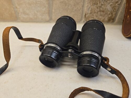 Vintage Vicki Binoculars 4X40 Black W/ Original Leather Case, Made in Japan - Picture 4 of 11