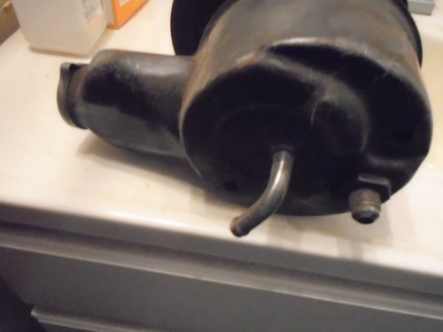 VINTAGE CHEVY ? POWER STEERING PUMP 6inch pully - Picture 5 of 6