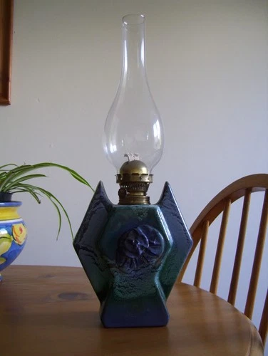 SUPERB VINTAGE CERAMIC OIL LAMP-NEVER USED!!