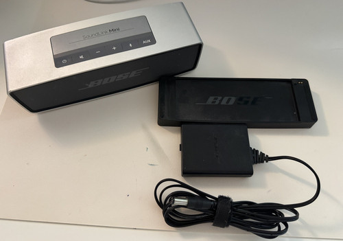 Bose SoundLink Mini Bluetooth Speaker Silver w/ Charging Cradle-NEED NEW BATTERY