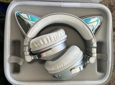 BROOKSTONE LIMITED EDITION ARIANA GRANDE CAT EAR WIRELESS BLUETOOTH HEADPHONES