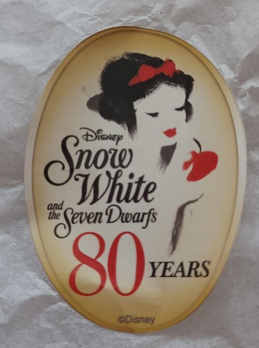 Disney Snow White & The Seven Dwarfs 80th Anniversary Loungefly Handbag - Picture 9 of 9