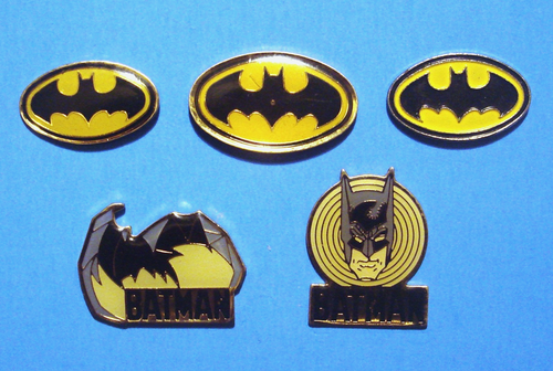 BATMAN - 5 VINTAGE © 1989 DC COMICS LAPEL PIN LOT - HAT PIN - PINBACK ...