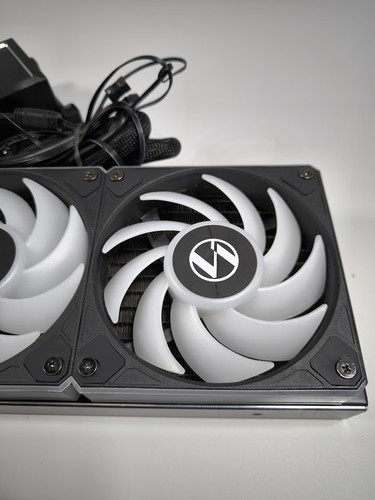 Untested CPU Liquid Cooler - Signs of Use, No Accessories - Afbeelding 4 van 14