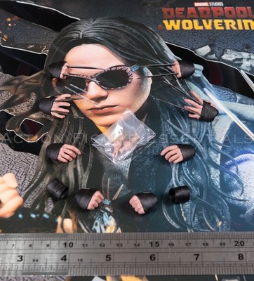 Hot Toys X-23 MMS781 8 Hands Adamantium Claws 1/6 Scale Figure Parts